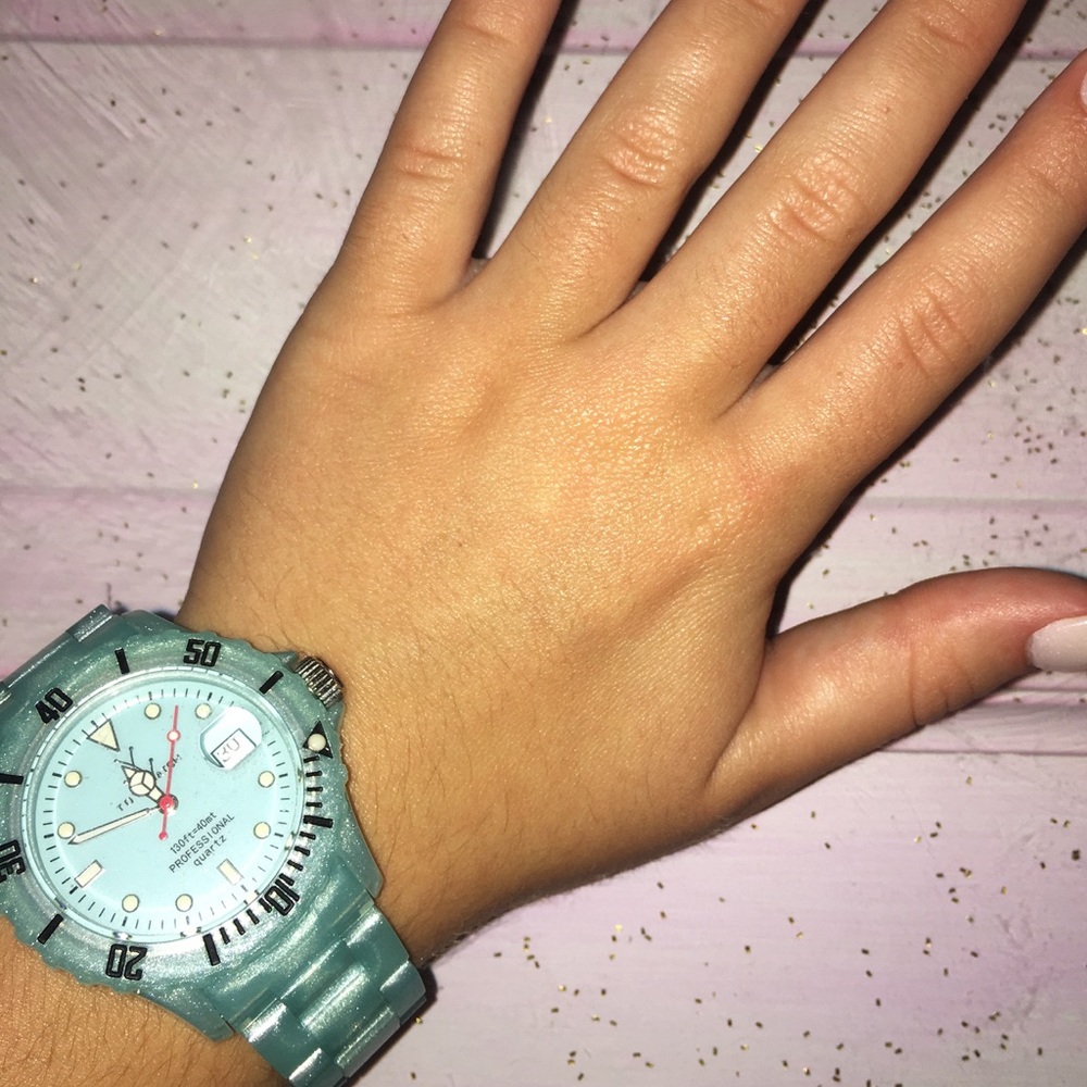 TOYWATCH